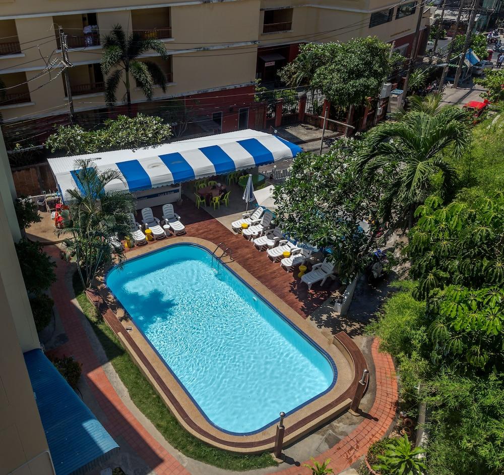 Porterhouse Hotel Patong