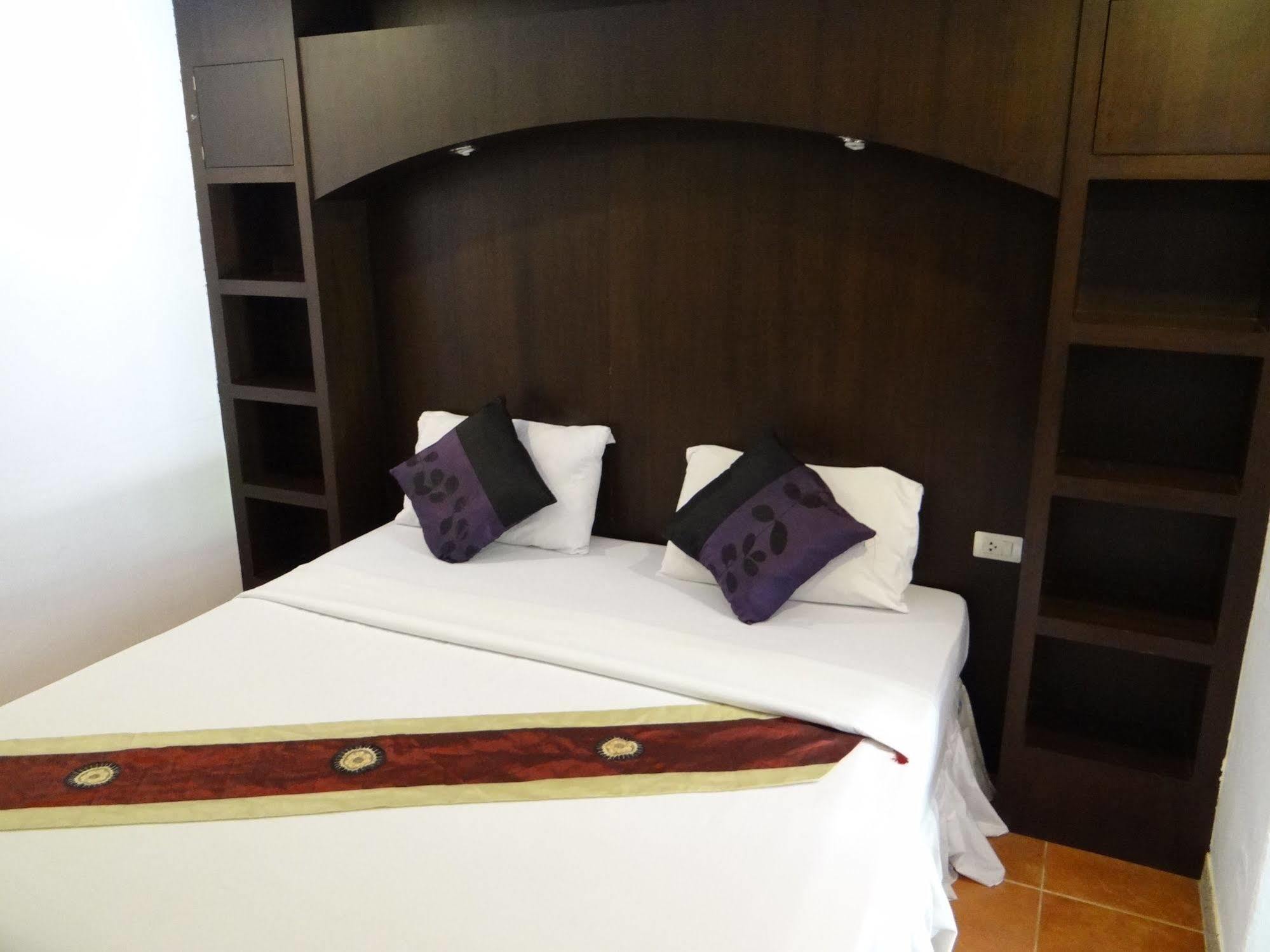 Porterhouse Hotel 3*